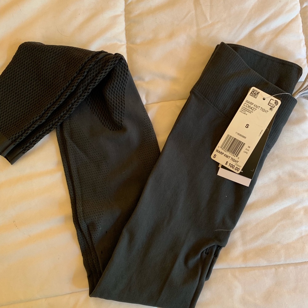 SOLD Ⓜ️NWT Adidas Warp Knit Tight